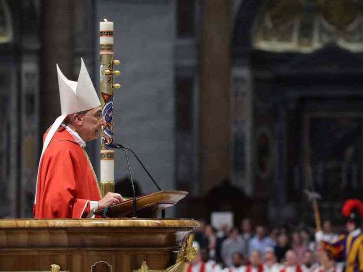 Il cardinale Reina: «Dio non abbandona il suo popolo»