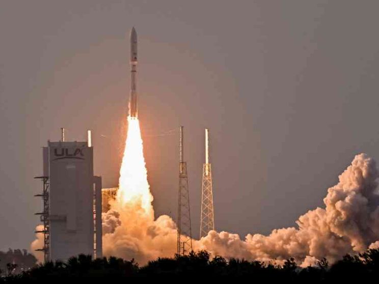 La sfida dei satelliti tra Amazon e Starlink è iniziata