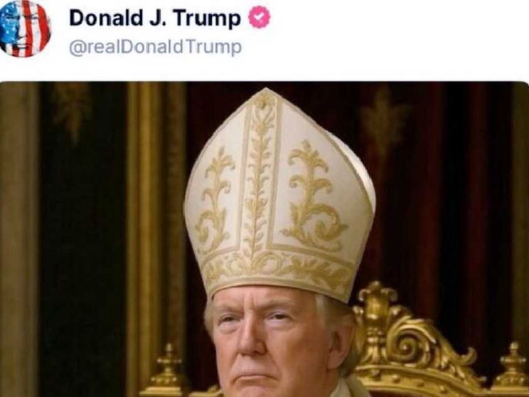 La foto fake di Trump vestito da Papa e la reazione dei vescovi Usa