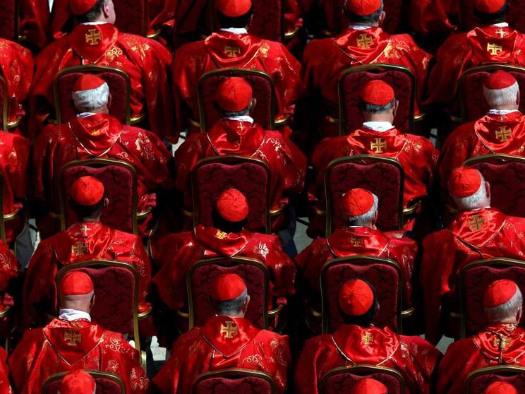 Il silenzio nella Cappella Sistina sarà un segno dentro il rumore del mondo