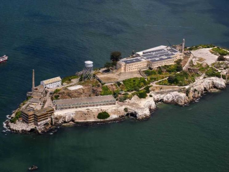 L'ultima idea di Trump: «Riapriremo Alcatraz»
