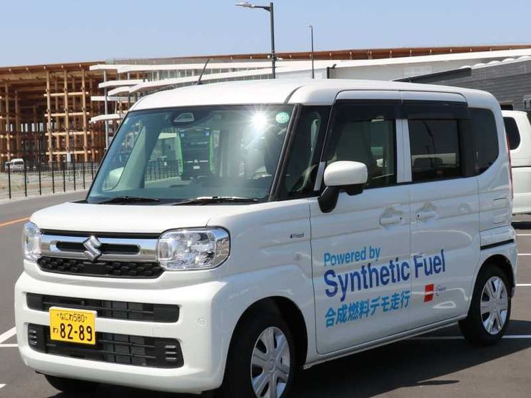 Carburanti sintetici: Suzuki guida l'Expo di Osaka a basse emissioni