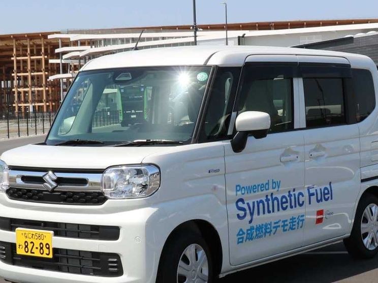 Carburanti sintetici: Suzuki guida l'Expo di Osaka a basse emissioni
