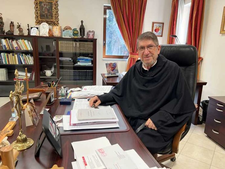 «A noi la prima telefonata da Papa. Vi racconto il nostro Leone XIV»