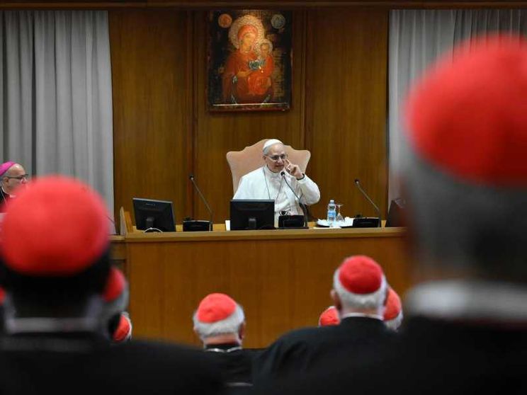 Leone XIV ai cardinali: «Camminiamo sulla via del Concilio Vaticano II»