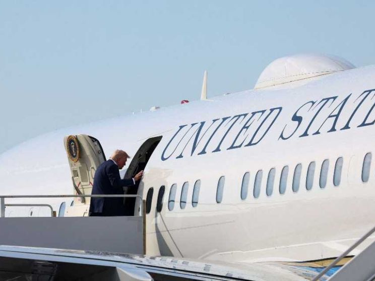 È un caso politico il mega regalo del Qatar a Trump