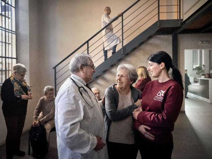 Così la Chiesa cattolica usa l'8xmille. Firmare fa bene a tutti