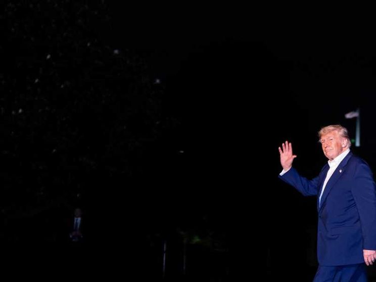 «Lunedì telefono a Putin». Trump prova a dimenticare il flop