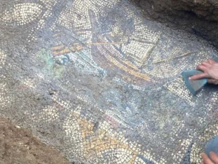 Scoperti nuovi mosaici paleocristiani a Nicea