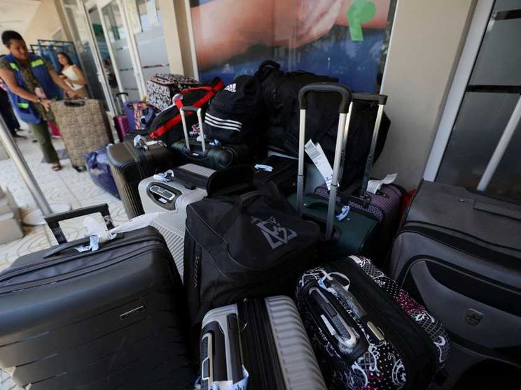 Un biglietto aereo e mille dollari: i primi auto-rimpatriati dell'era Trump