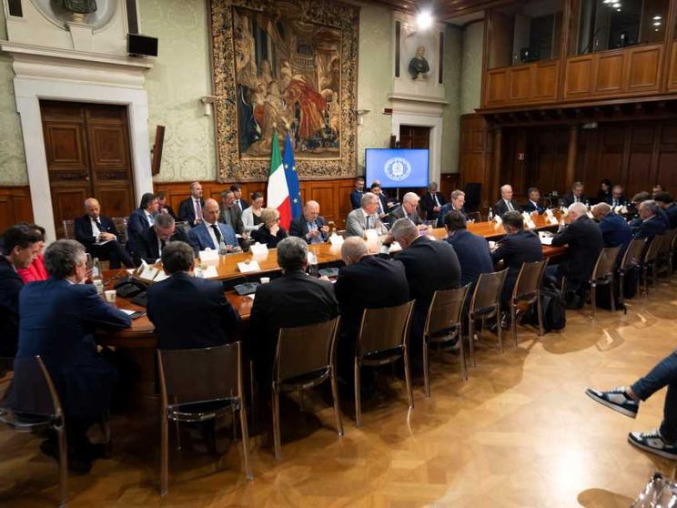 Situazione drammatica per l'ex Ilva, riaggiornato il tavolo a palazzo Chigi