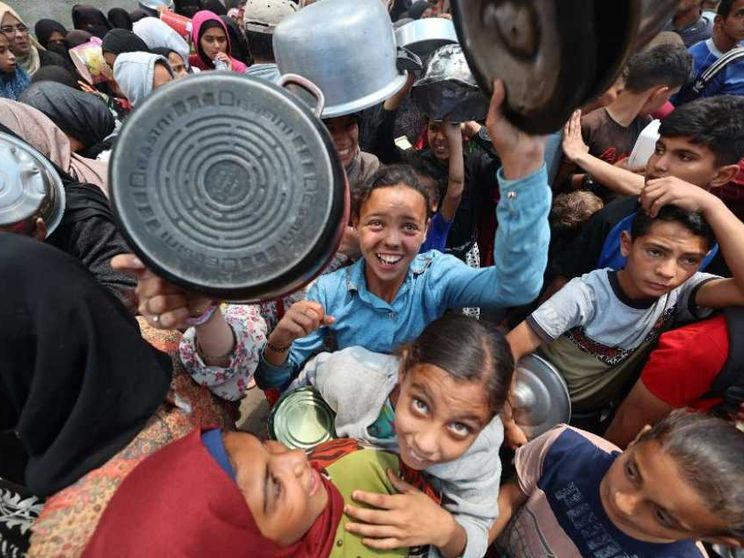 Gli occhi chiusi su Gaza, ma quei bambini sono uguali ai nostri