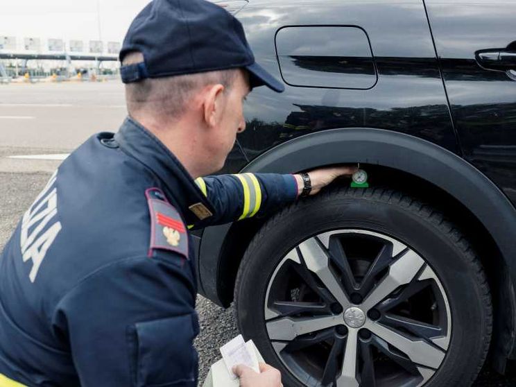 Pneumatici sotto controllo, una scelta di vita