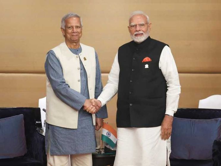 Yunus tenta di salvare il Bangladesh dal caos