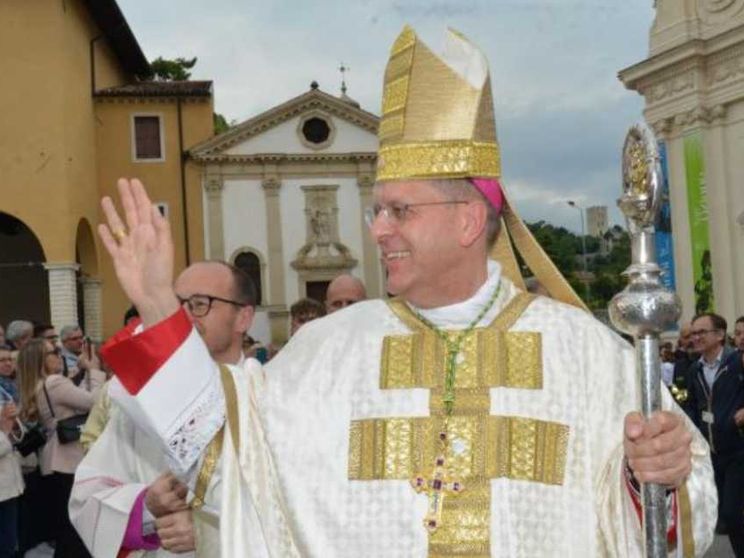 Vittorio Veneto accoglie il suo nuovo vescovo Battocchio