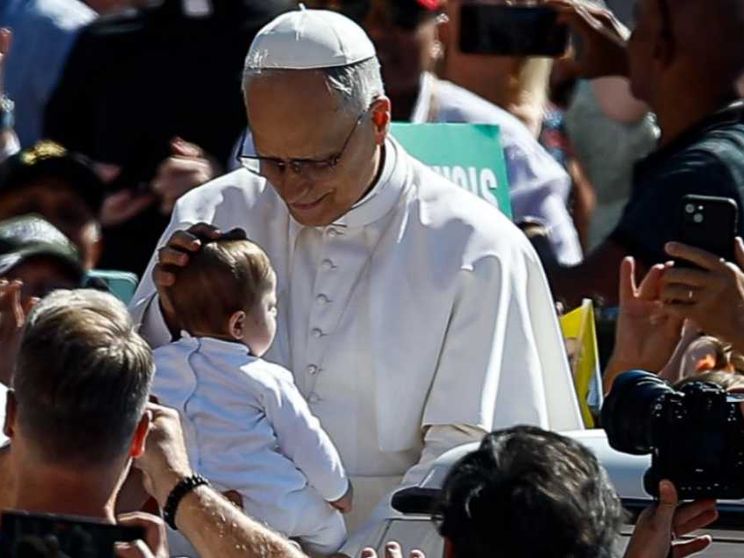 Leone XIV, appello per Gaza e Ucraina. «Ascoltiamo il pianto delle madri»