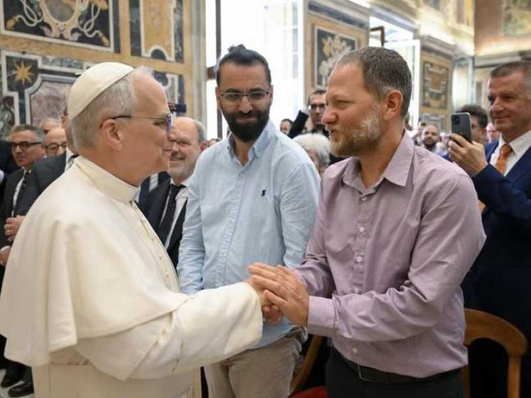 Il Papa: la nonviolenza sia stile di vita. Costruiamo istituzioni di pace