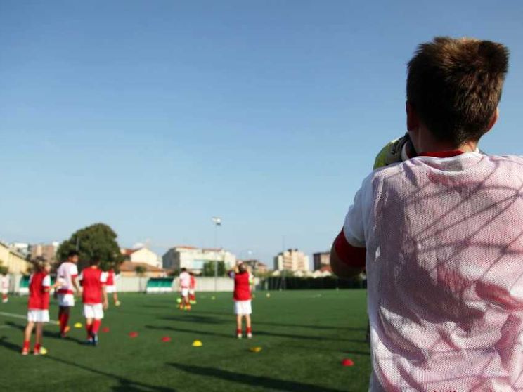 Palla (e accoglienza) al centro: il torneo di calcio per i minori stranieri
