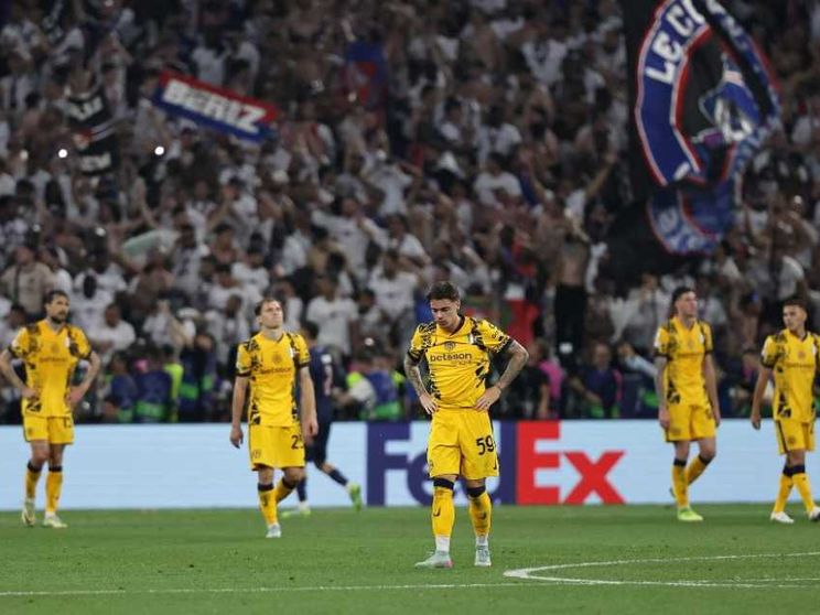 Trionfo Paris. Inter umiliata