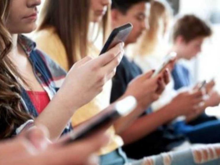 C'è una “casa” dove ritrovare i ragazzi smarriti nell'oceano digitale