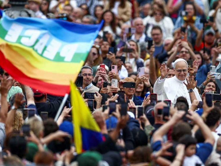 Il Papa: oggi nel mercato si svendono dignità e affetti