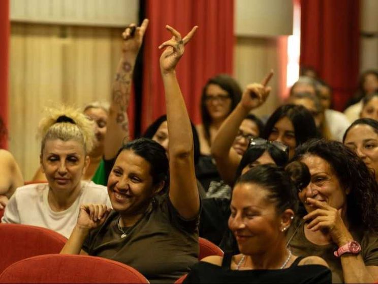 Il film “Fuori” torna in carcere: la proiezione con le detenute a Rebibbia