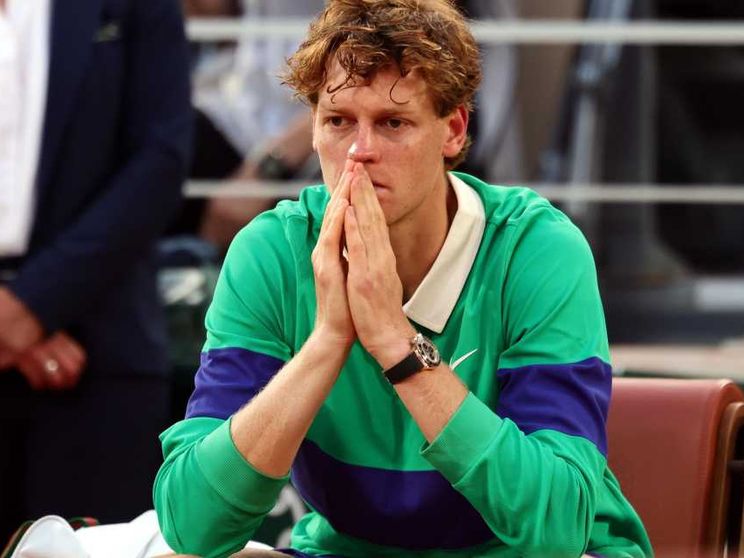 La sconfitta epica di Sinner, l'addio di Spalletti: una domenica bestiale