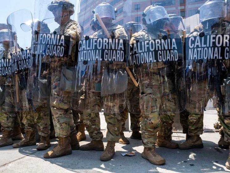 Los Angeles brucia. E Trump schiera la Guardia Nazionale