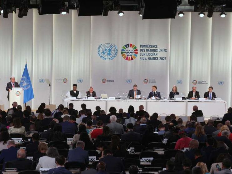 Plastica, inquinamento, pesca: a Nizza l'ultima chiamata per gli oceani