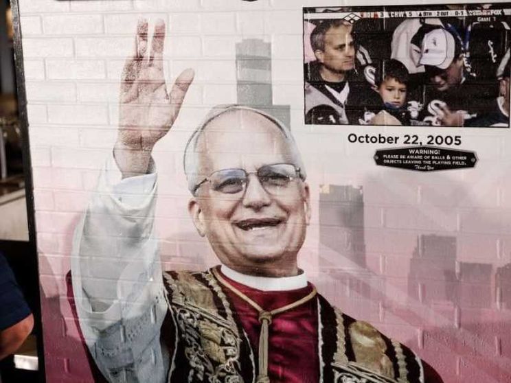Baseball, fede, t-shirt: è tutto pronto per l'omaggio dei White Sox al Papa