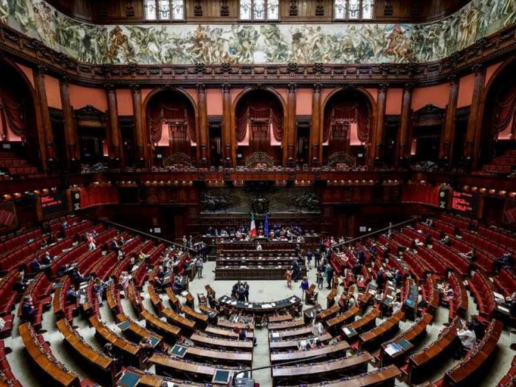 Il caso 5xmille: lo Stato assorbe i 78 milioni “eccedenti”