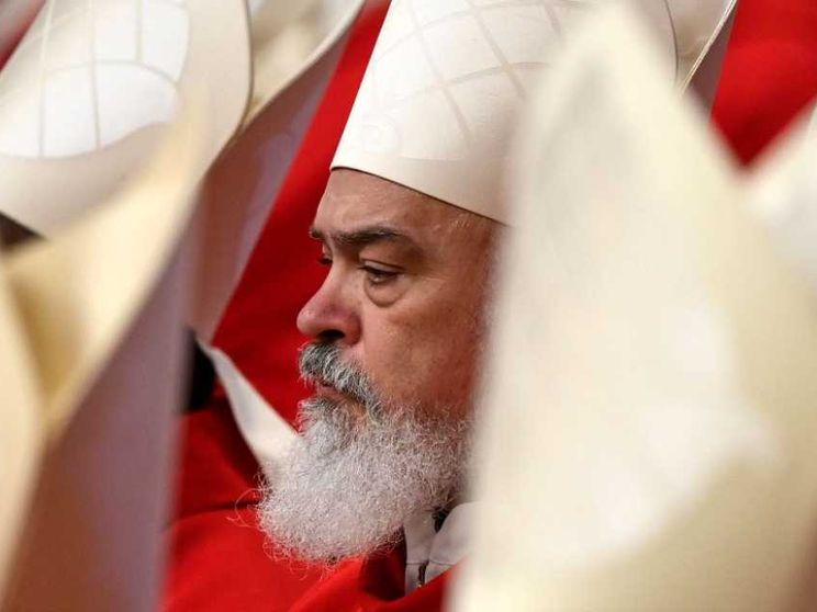 L'arcivescovo di Teheran: la pace viene dal dialogo e non da attacchi preventivi