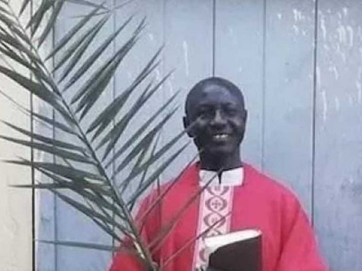 Sacerdote ucciso da un proiettile vagante in Darfur