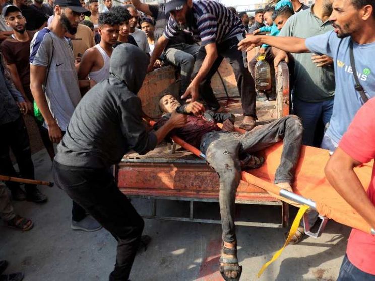 Altra strage del pane a Gaza: «300 tra morti e feriti». Hamas accusa Israele