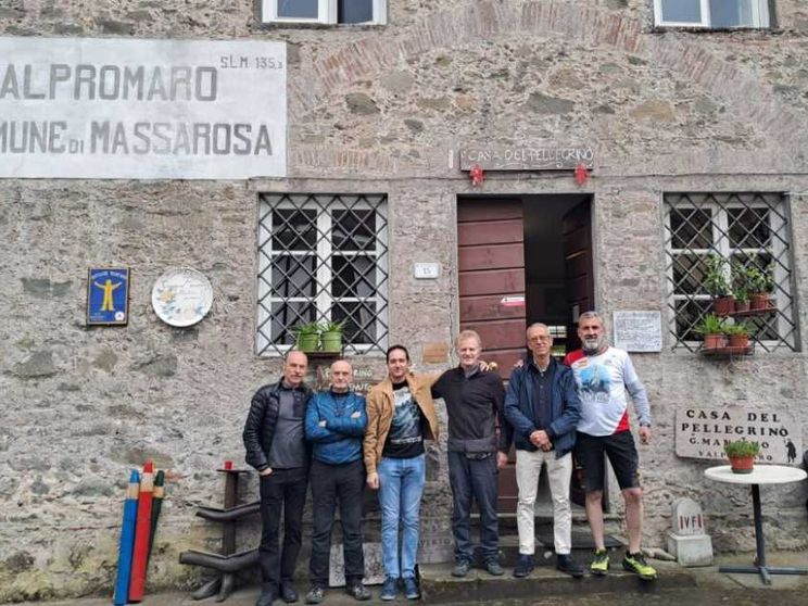 A piedi lungo la via Francigena, dove cadono tutti i pregiudizi