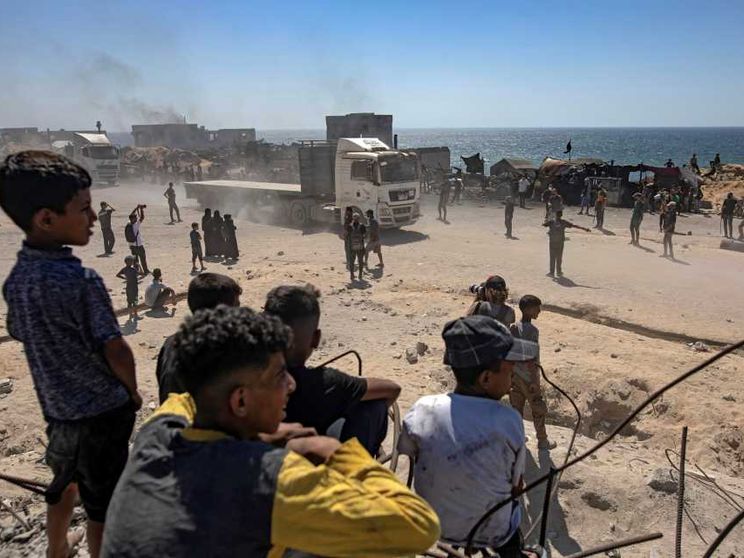 Le stragi del pane: 13 morti al giorno a Gaza, Ghf sotto accusa