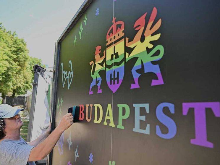 Il Pride proibito anti-Orban è già diventato un caso politico