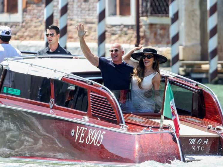 Archiviate le nozze di Bezos, possiamo chiederci quale futuro per Venezia?