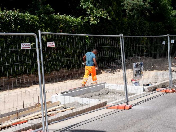 Campi, cantieri, logistica... : dove è vietato lavorare nelle ore calde