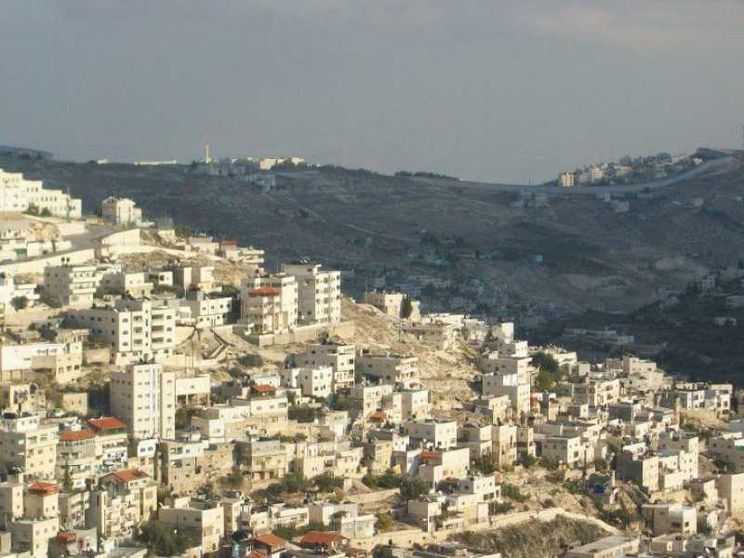 I coloni israeliani vogliono prendersi Gerusalemme Est. A colpi di ingiunzioni