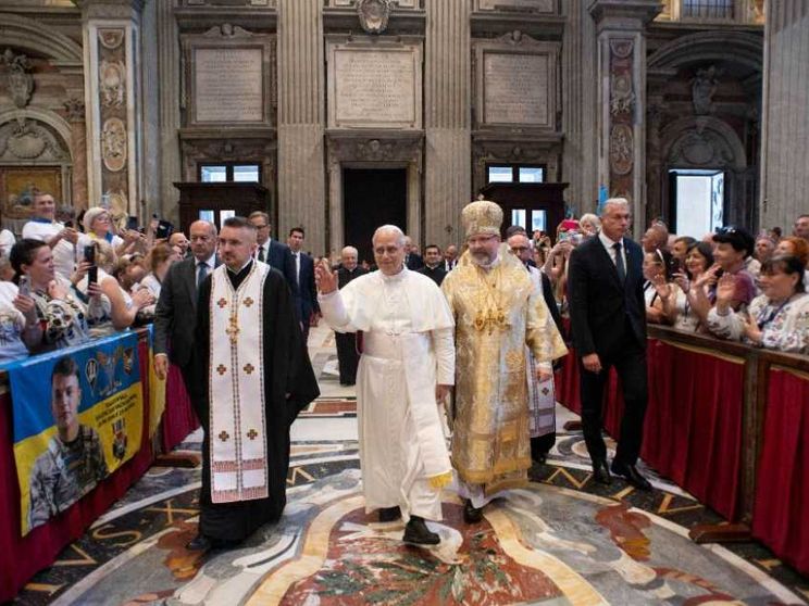 Il Papa: in Ucraina guerra insensata. Prego per una pace rapida