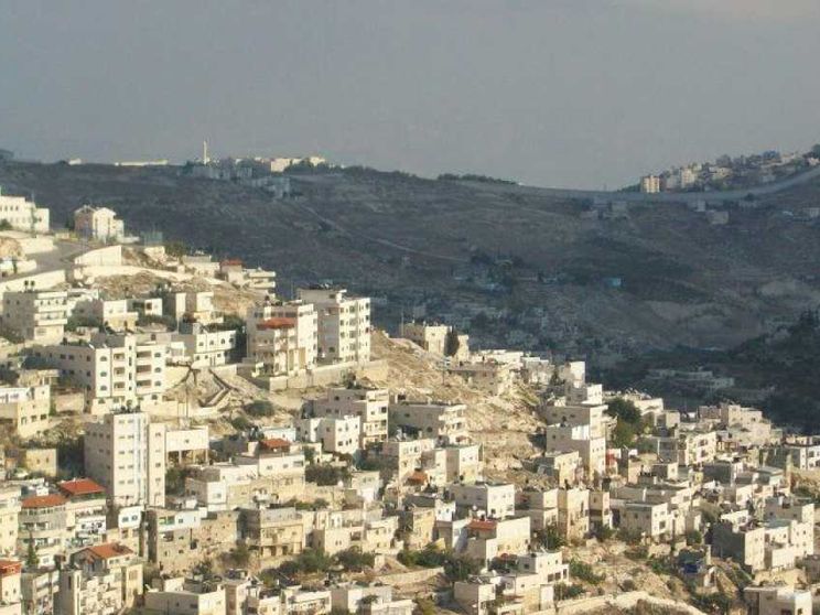 I coloni israeliani vogliono prendersi Gerusalemme Est. A colpi di ingiunzioni