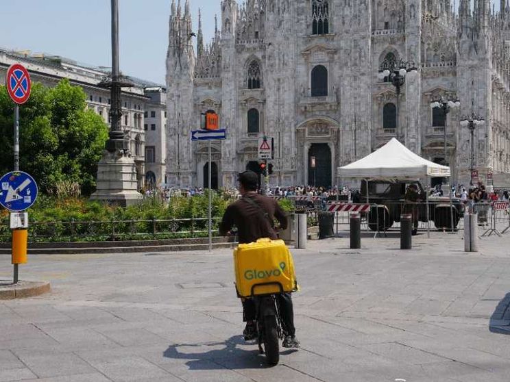 Per tutelarli, zero tutele. Ai rider oltre al danno anche la beffa