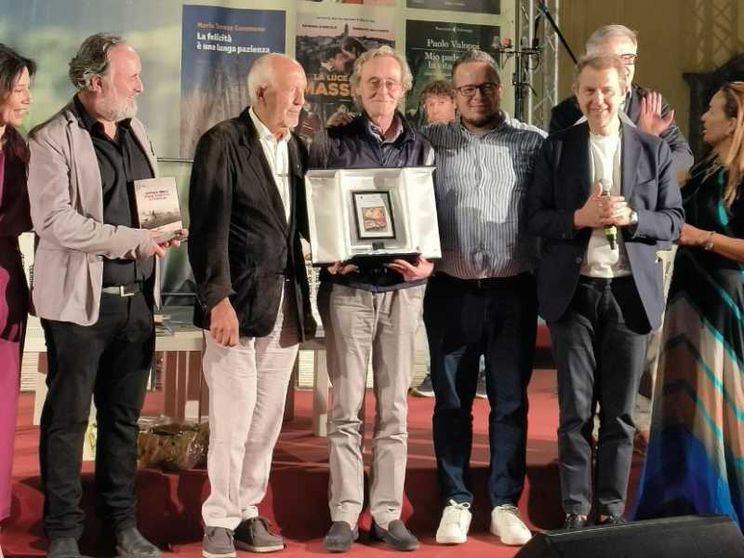 Andrea Vitali ha vinto il Premio "Pontremoli" 2025