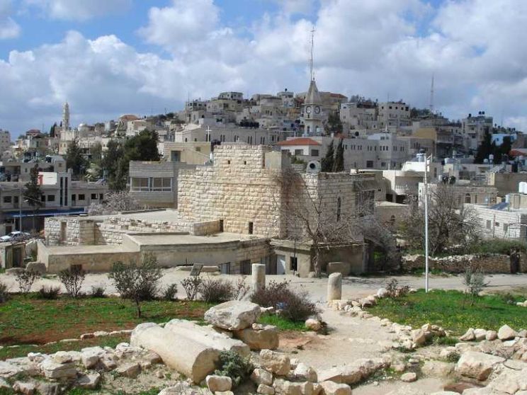 L'appello dei sacerdoti: «Basta violenza dei coloni»