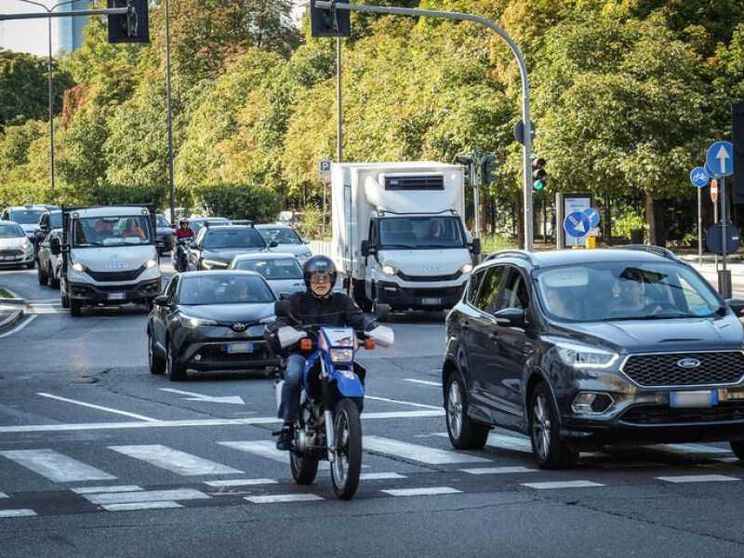 Slitta di un anno il blocco delle Euro 5 diesel al Nord (ma non a Milano)