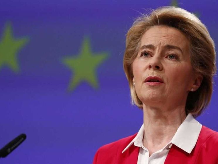 È stata bocciata la sfiducia a Von der Leyen. Perché si votava