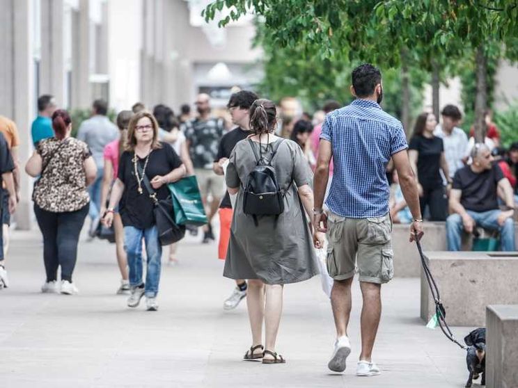 I giovani non fanno figli perché il futuro li spaventa