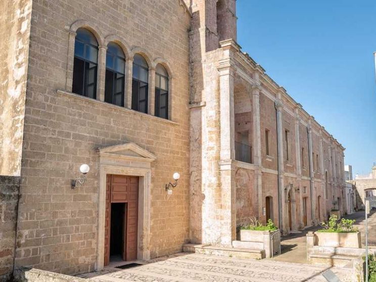 Le case dove le ferie si pagano con un’offerta