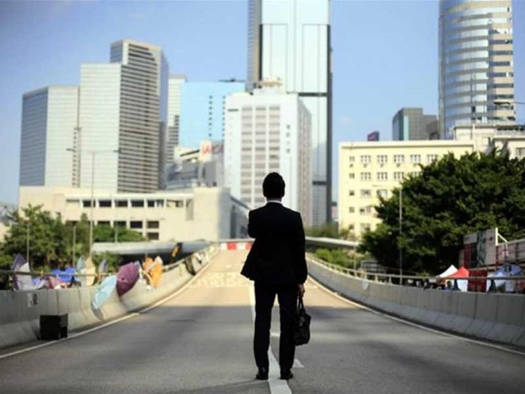 Ecco come contrastare la solitudine lavorativa